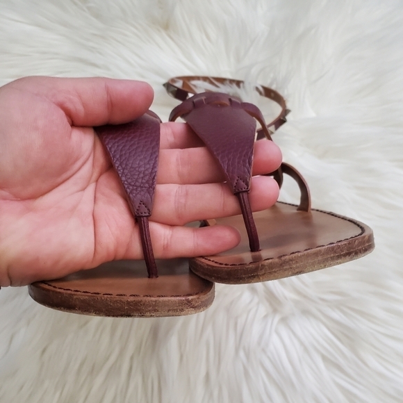 Valentino Garavani stud wrap sandals - Picture 3 of 9